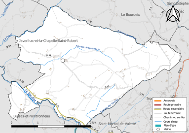 Carte en couleur présentant le réseau hydrographique de la commune