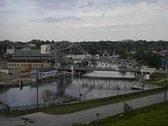 A Ponte ascendente de Ashtabula, unha ponte basculante de Joseph Strauss construída en 1925 en Ohio