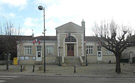 The town hall of Périgny