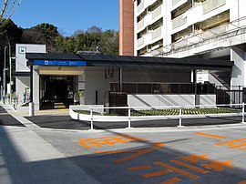 鳴子北駅 2番出入口