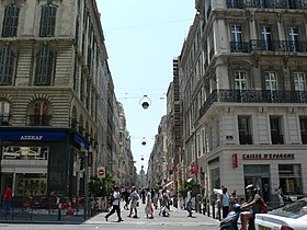 La rue Saint-Ferréol à Marseille.