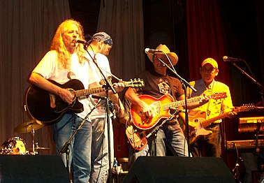 Bob Childers performing Red dirt in Okemah, Oklahoma (2001)