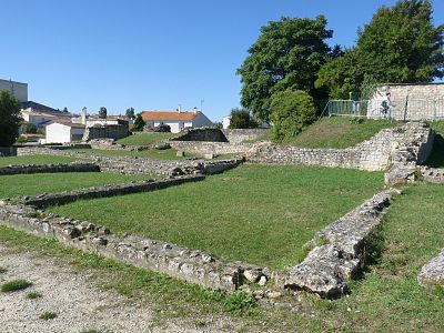 Les thermes de Saint-Saloine.