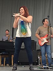 Singer Jo Dee Messina
