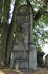 Monument to Ninon Michaelis, Kensal Green Cemetery