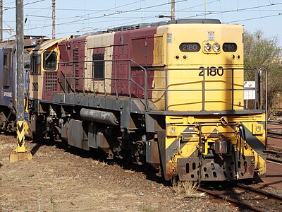 No. 2180D at Beaconsfield, Kimberley, 7 October 2015 (renumbered D35-804, bought by Watco, renumbered again to 2180W)