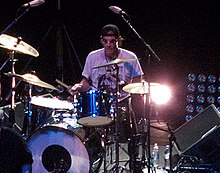 Asheton performing in 2010