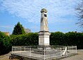 monument aux morts de Gy-l'Évêque dans l'Yonne (département)