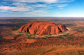 Lugfoto van Uluru