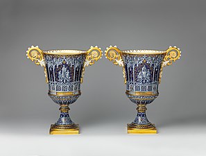 Pair of vases, by Alexandre-Évariste Fragonard and the Sèvres porcelain factory, manufactured in 1832, decorated in 1844, hard-paste porcelain, Metropolitan Museum of Art, New York City