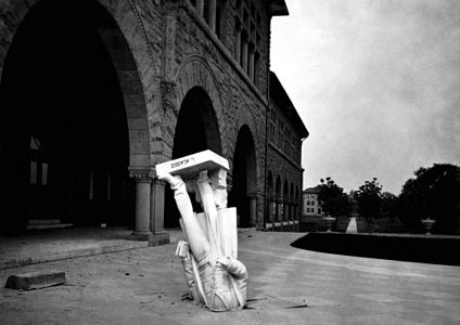 Fallen statue of Louis Agassiz at 1906 San Francisco earthquake, by Frank Davey (edited by trialsanderrors)