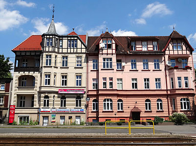 Frontage from Jagiellońska street, Nr.69 on the left, Nr.71 on the right