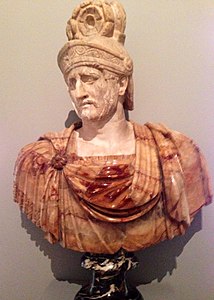Buste de Pyrrhus, roi d'Épire, IIe siècle après J.-C., marbre blanc, onyx et marbre noir.