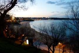 Las dos playas del Sardinero vistas desde la península de la Magdalena (Santander)