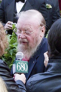 Farley Mowat vuonna 2010.