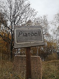 Sign representing the summit of Monte Piambello (written in Varesotto)