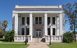 The Jim Hogg County Courthouse in Hebbronville