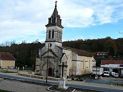 L'église Saint-Pierre-ès-Liens.