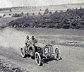 Marc Sorel, au virage de Longlier (circuit des Ardennes 1906).