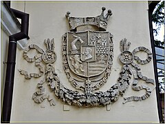 Monumental Apponyi coat of arms (before restoration in 2018)