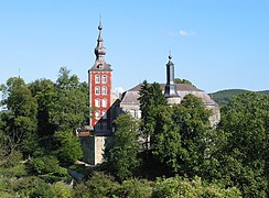 Le château de Vierves-sur-Viroin à Viroinval.