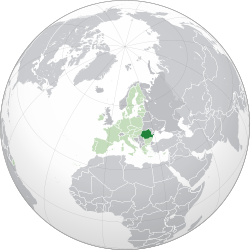 Localização da Romênia (em verde escuro) na União Europeia (em verde claro)