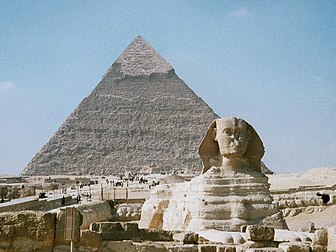 Le Sphinx et la grande pyramide de Khéphren (Khafre) à Gizeh (Égypte). (définition réelle 640 × 480*)