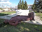 Statue of Lenin toppled near Stanytsia