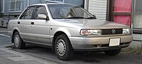 第七代Sunny B13型系1.5L EX四門轎車車頭（日本後期樣式）