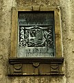 Spomen-ploča u čast prvom hrvatskom kralju Tomislavu na crkvi Sv. Jurja u Petrovaradinu