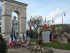 Le monument aux morts.