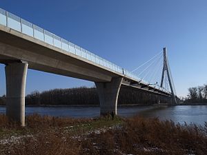 Schönebecker Elbauenbrücke