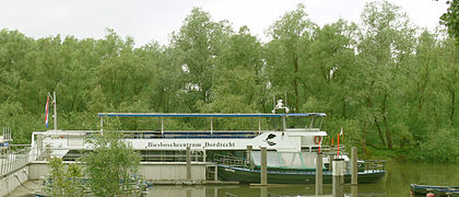 Bateau solaire de 180 places pour la visite du Parc