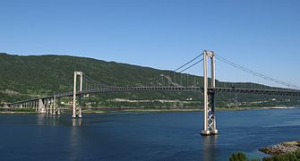 Tjeldsund bridge over the Tjeldsundet