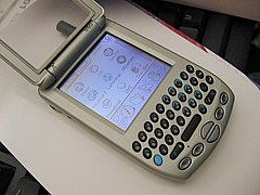 Palm Treo 300, la forme inhabituelle du flip-up.