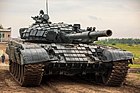 T-72B坦克上覆蓋了「接觸」1反應裝甲