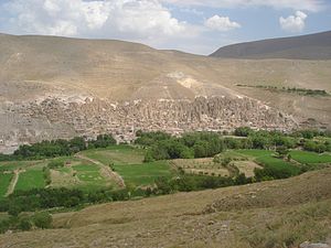 Kandovan vom Gegenhang aus gesehen