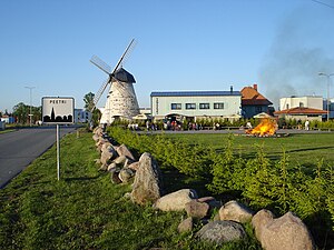 Gamla väderkvarnen i Peetri, numera restaurang.