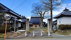 勝満寺（正面から撮影）