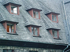 Buhardillas de ventana.