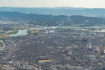 航空機内より望む岩沼市街地