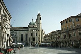 Piazza del Popolo, Ascoli Piceno.