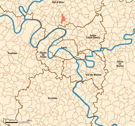 Location (in red) within Paris inner and outer suburbs