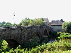 Le pont vu depuis l'aval.