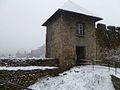 Bürgerwehr: Der derzeit noch weitgehend verfüllte Wehrturm im Osten der Bürgerwehr (Vordergrund, derzeit ohne Dach)