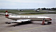 T • de Havilland Comet