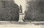 Statue de Claude-Louis Berthollet