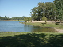 Iporá lake.