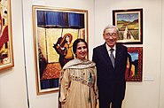 Naela Chohan & Boutros Boutros Ghali at her art exhibition for the International Women's Day at UNESCO in Paris (2002)