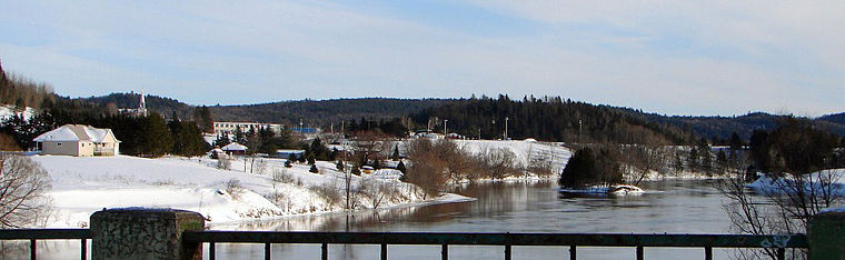 Notre-Dame-de-la-Salette et rivière du Lièvre